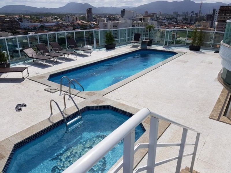 Apartamento vista para o mar //venda